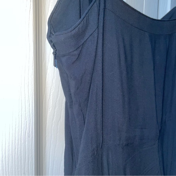 Aritzia Dress - Picture 4 of 4